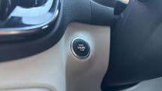 Volvo Xc40 1.5 T3 [163] Inscription Pro 5dr Geartronic Petrol Estate